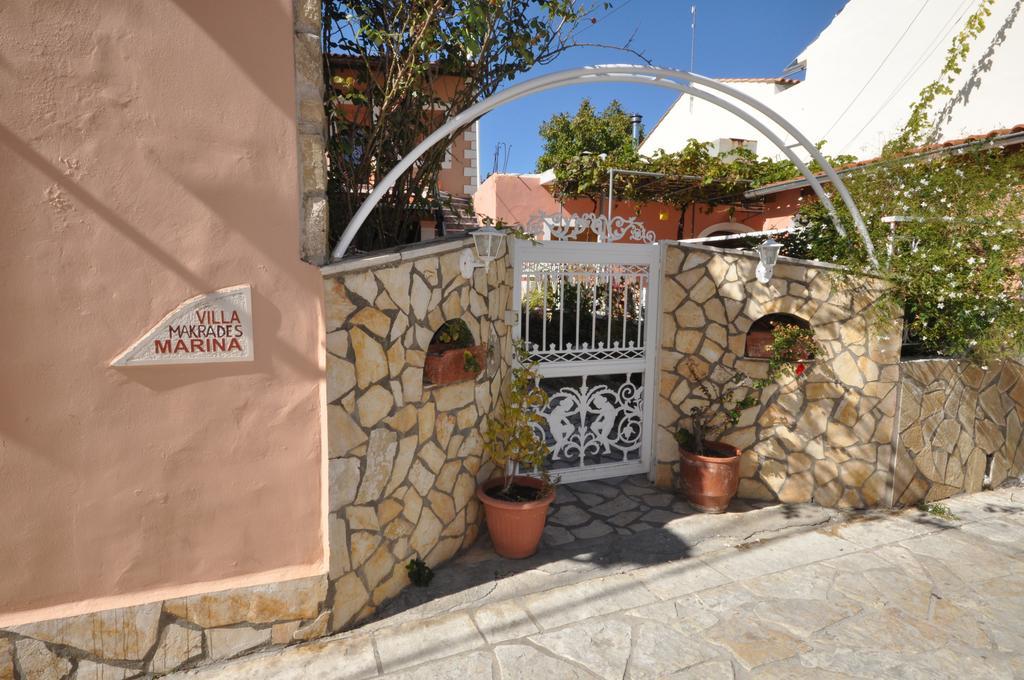 פאלאוקסטריצה Villa Makrades מראה חיצוני תמונה